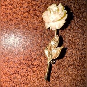 Elegant cream Rose Brooch Winard 12 K gold filled stamped